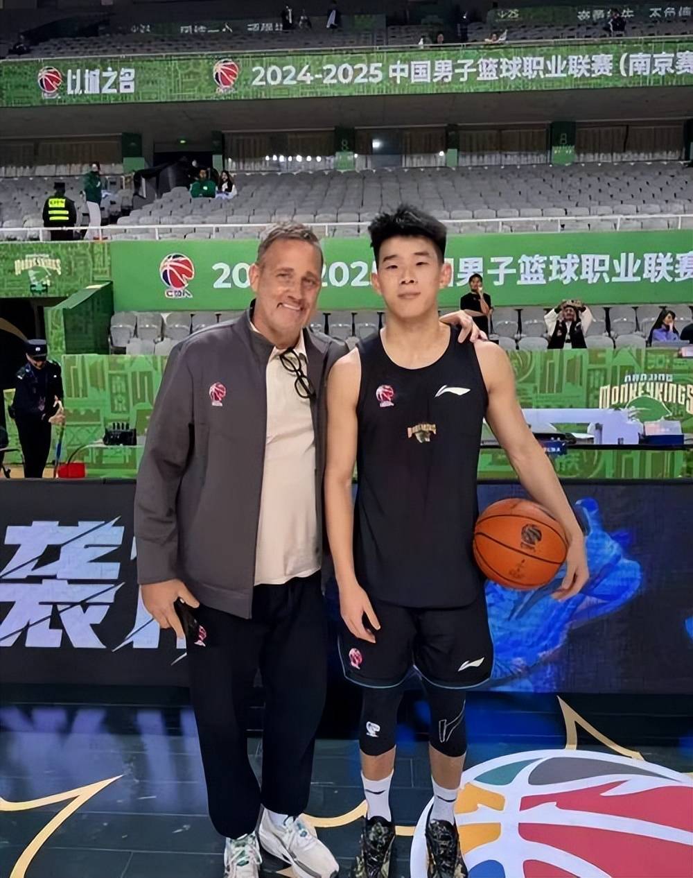 媒体人杨瀚森选秀当天会到纽约林葳则不会&但几乎锁定夏联资格
